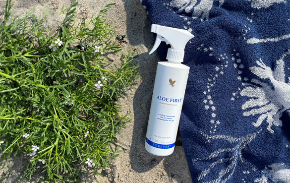 Aloe First fra Forever Living Products. Med aloe vera, propolis og utvalgte urter som kjøler, pleier og beroliger.
