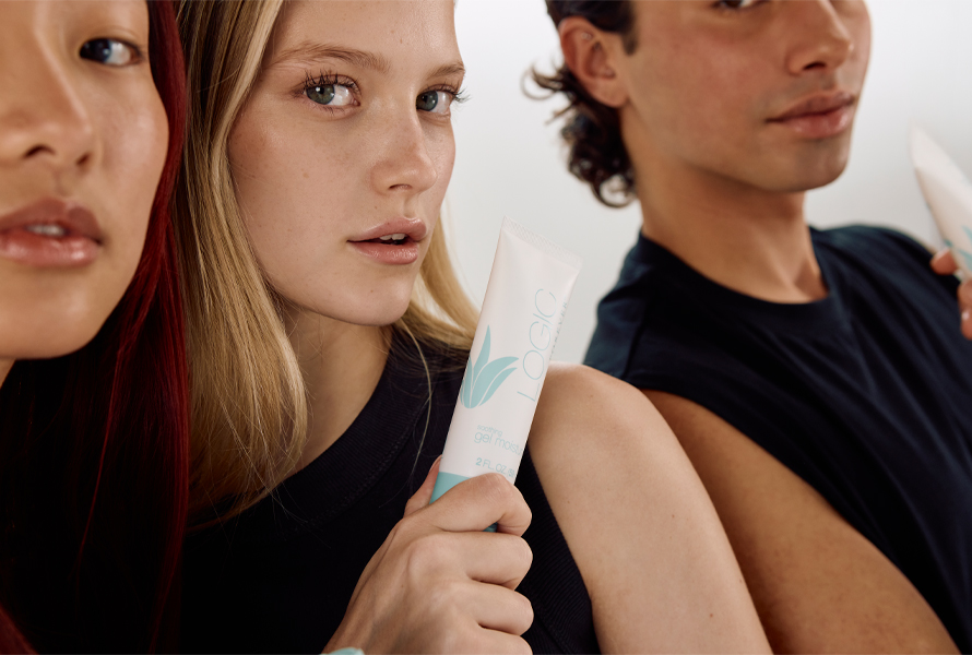 LOGIC by Forever – tre trinn til effektiv hudpleie. Gelbasert formel med Aloe vera, perfekt for kombinert hud.